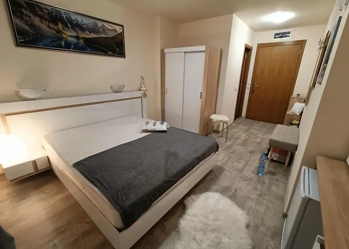 студио орфееви скали Pamporovo